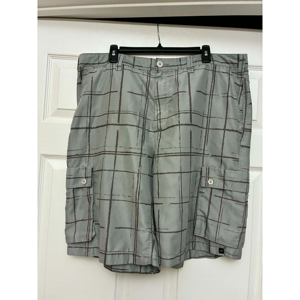 Tony Hawk Men's Gray Plaid Cargo Shorts Size 40 Performance Casual‎ Skate